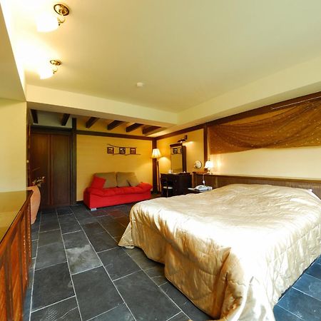 Shinmingshan Holiday Inn Lugu Eksteriør billede