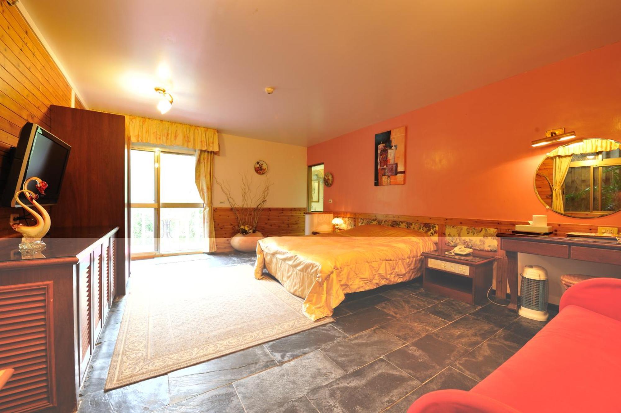 Shinmingshan Holiday Inn Lugu Eksteriør billede
